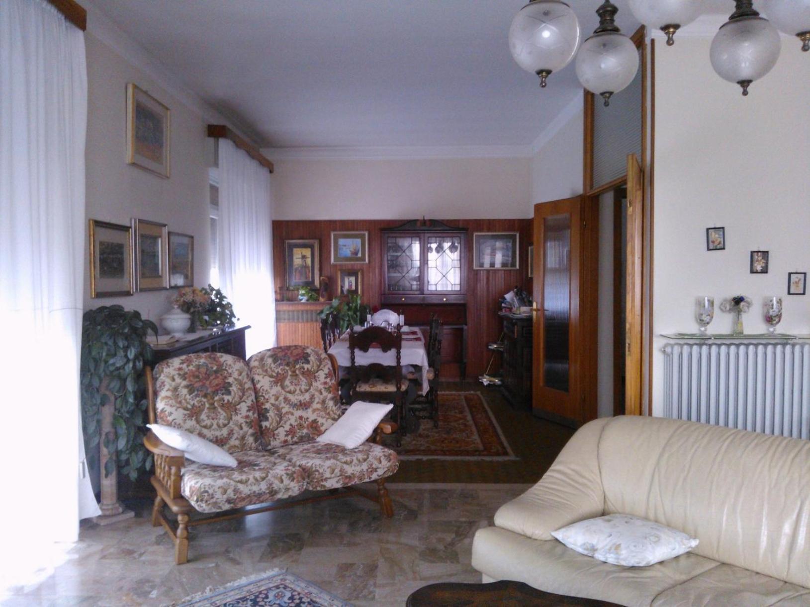B&B Il Glicine Bedizzole Zewnętrze zdjęcie