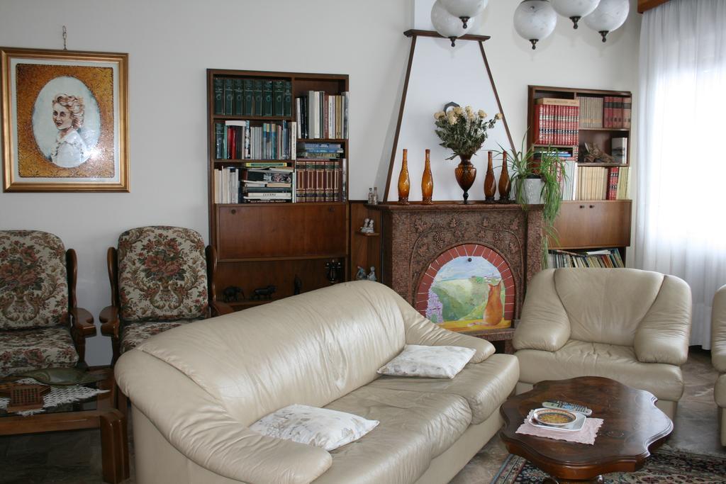 B&B Il Glicine Bedizzole Zewnętrze zdjęcie